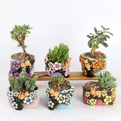 Hot-selling Japanese hand-painted succulent flowerpot creative bear cement flowerpot green plant home office decoration pottery artwork.
